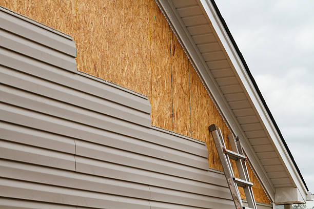 24/7 Emergency Siding Replacement experts in Romeoville, IL